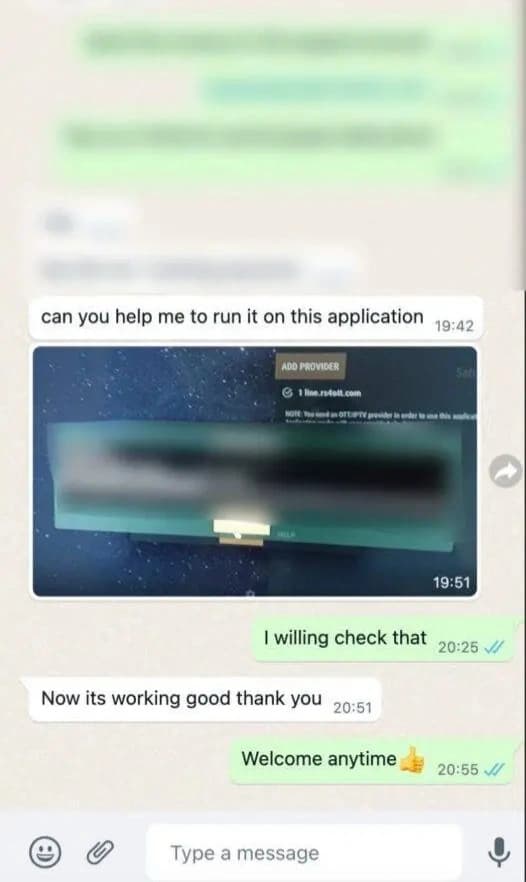 Customer support conversation about an application